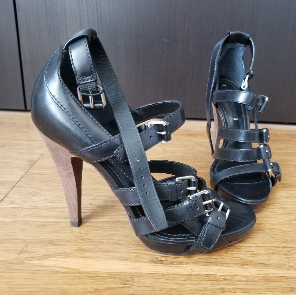 BCBG MaxAzria - Picture 5 of 5